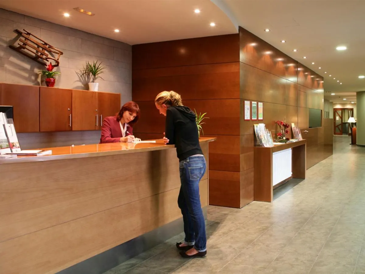 Guitart La Molina Aparthotel & Spa