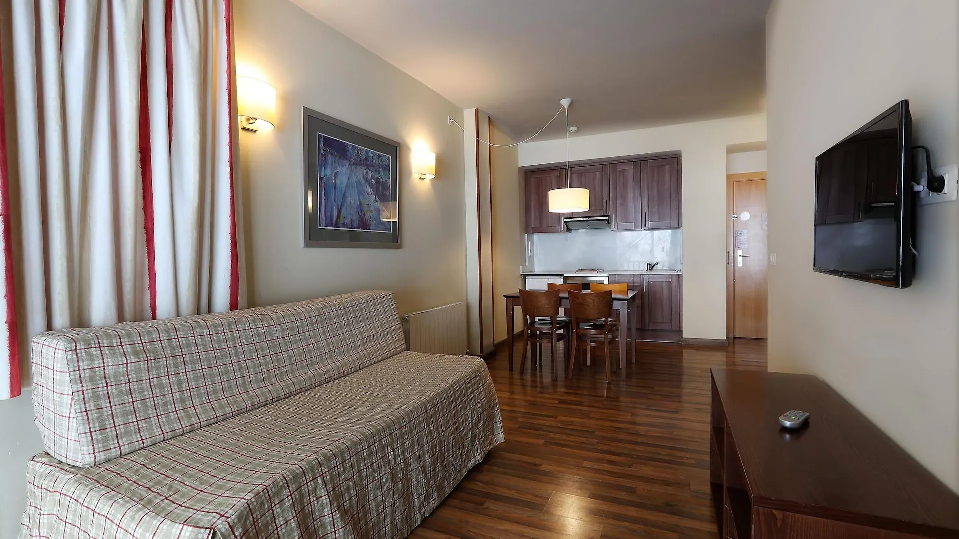 Guitart La Molina Aparthotel & Spa